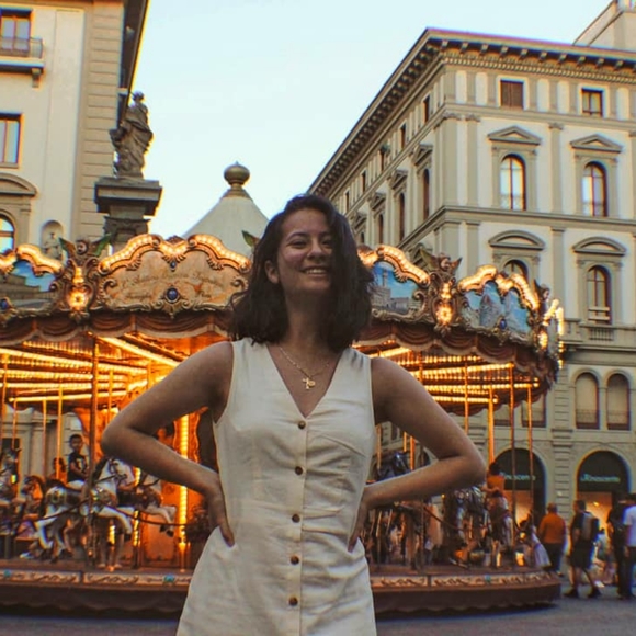 Meet your Posher, Maria - Picture 1 of 1